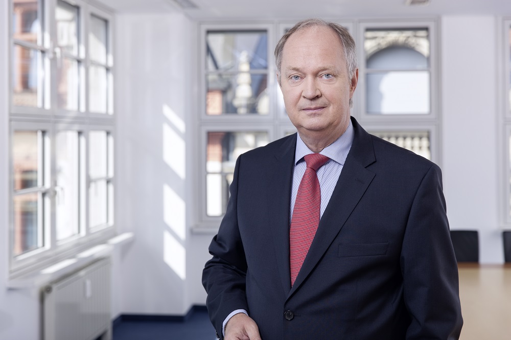 Portrait Steffen pruggmayer anwalt leipzig fachanwalt arbeitsrecht gewerblicher rechtsschutz marken und wettbewerbsrecht krankenhaus und vertragsarztrecht urheber und medienrecht.jpg